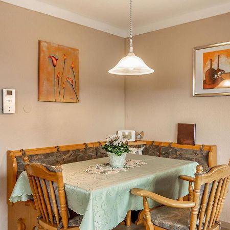 Vacation Home With Garden In Beautiful Sauerland Kirchhundem Exteriör bild